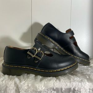 Doc Martens Mary Janes